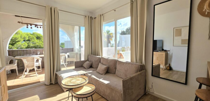 MODERN PENTHOUSE IN CALA D’OR WITH SPACIOUS TERRACE, 319.500€